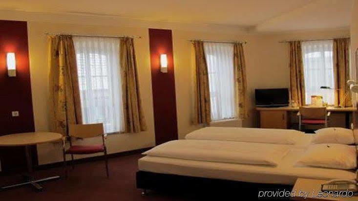 Arvena Reichsstadt Hotel Bad Windsheim Exterior foto
